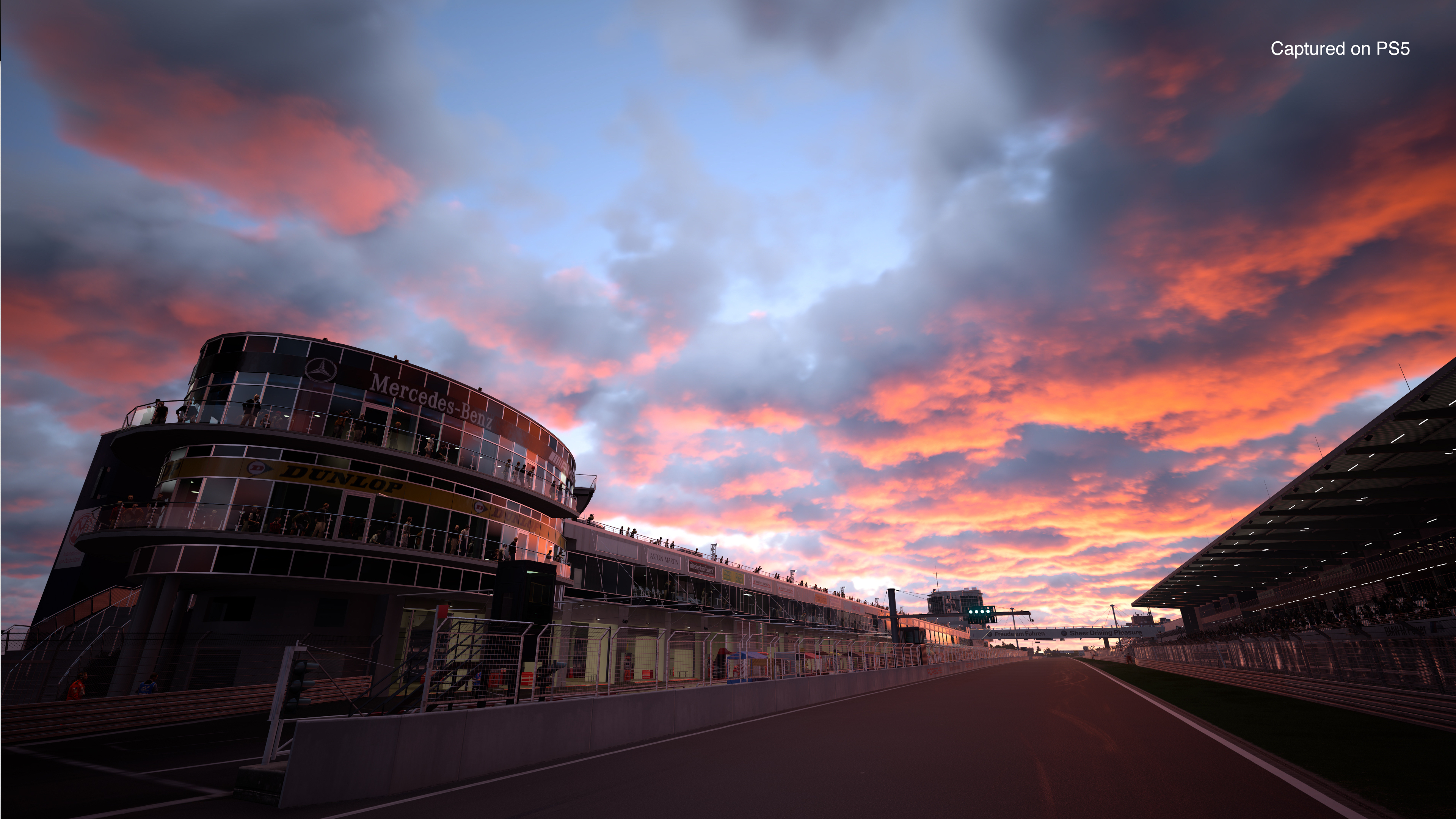 Gran Turismo 7 (PS5, русские субтитры) фото в интернет-магазине In Play